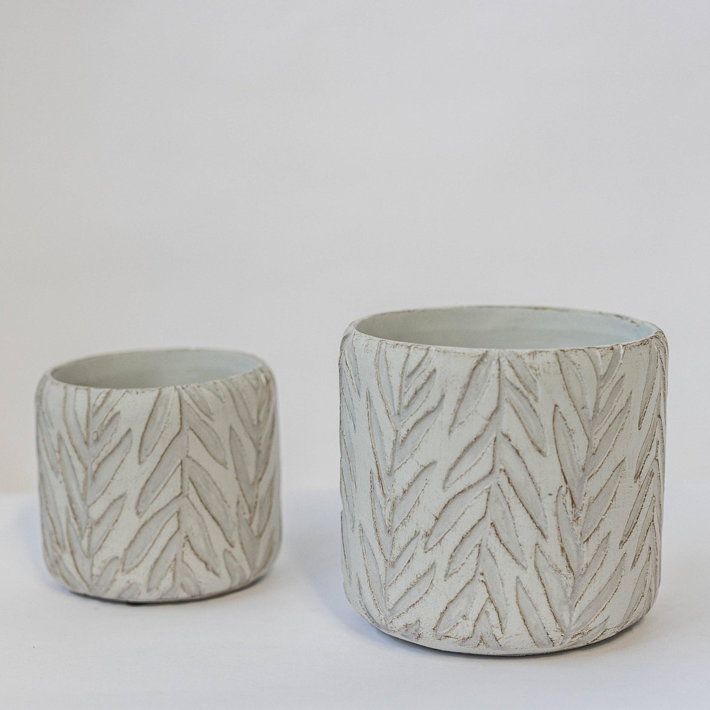 Leaf Engraved Flower Pot, Set of 2 White-Wash