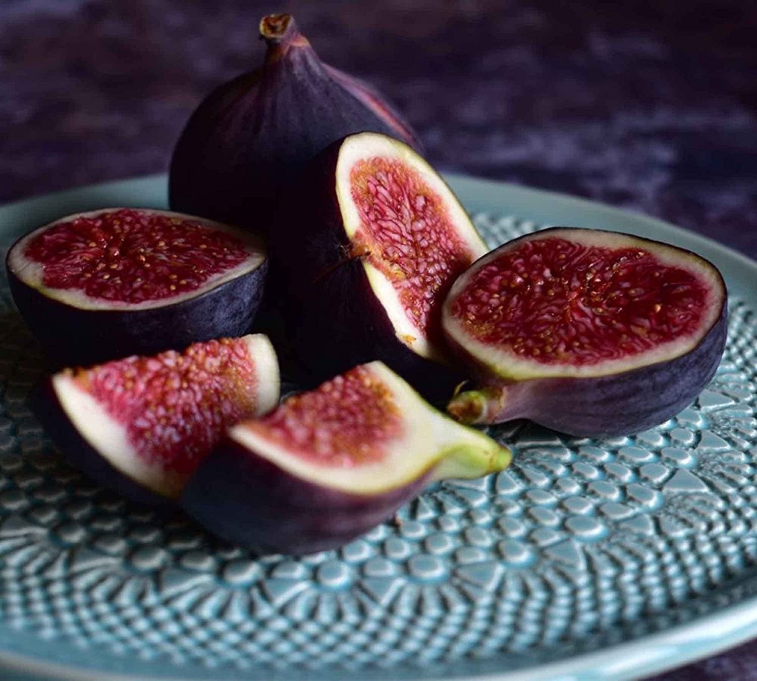 fig fruit seeds