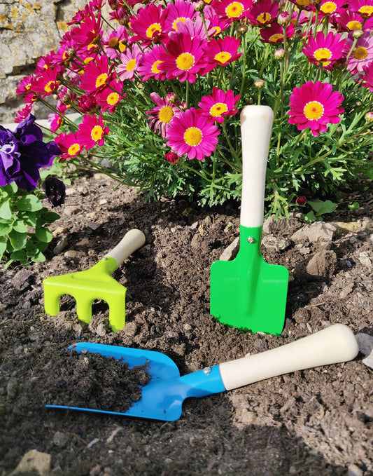 kids gardening tool set