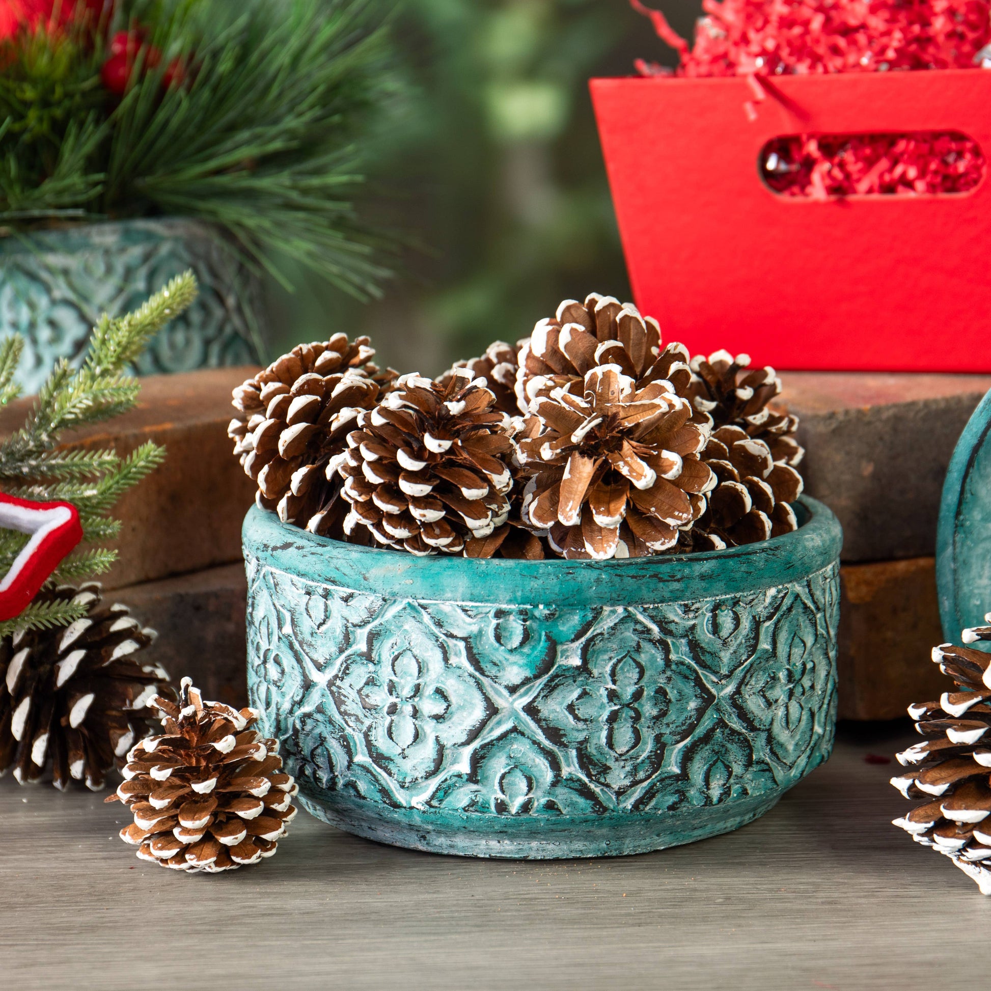 pine cone bowl